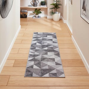 Coral H1057 Runner