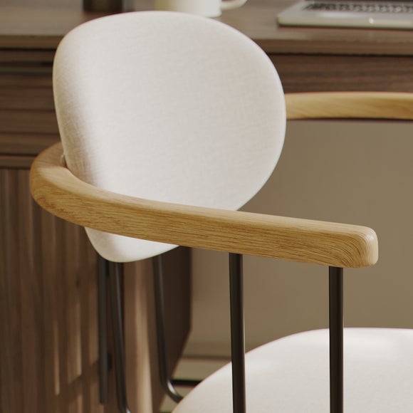 Carousel navigation image position 3 of 6