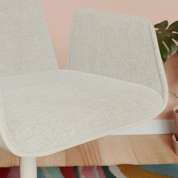 Carousel navigation image position 3 of 8