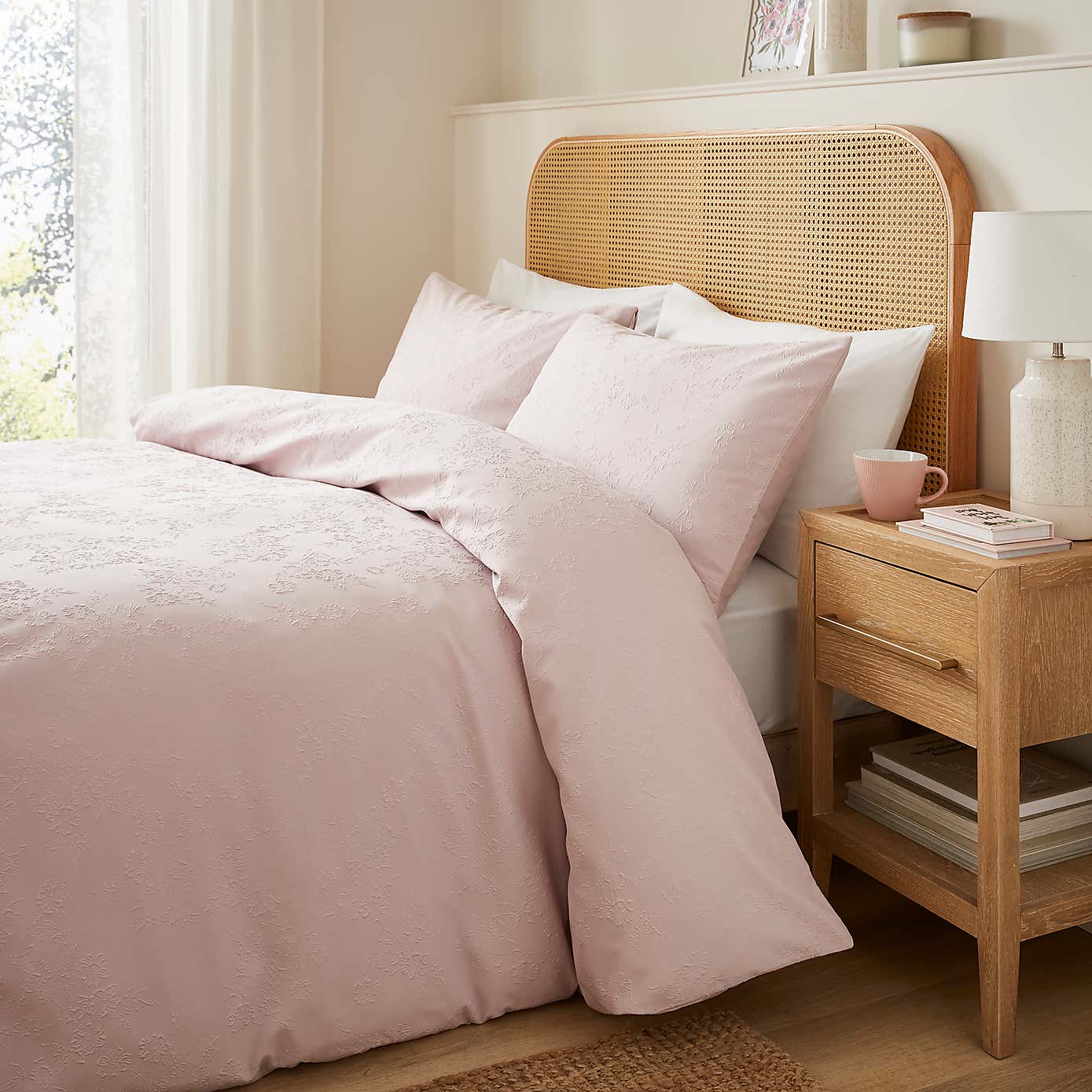 Carousel zoom image position 5 of 5