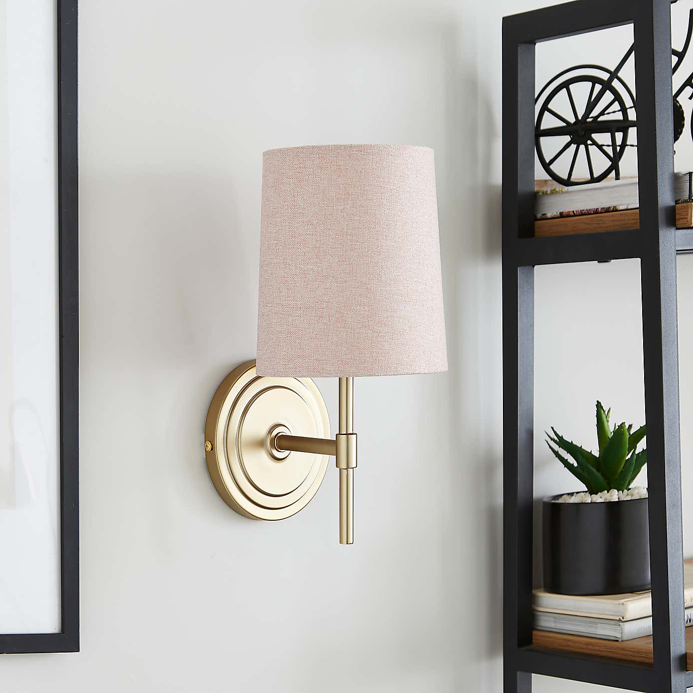 Carousel zoom image position 3 of 6