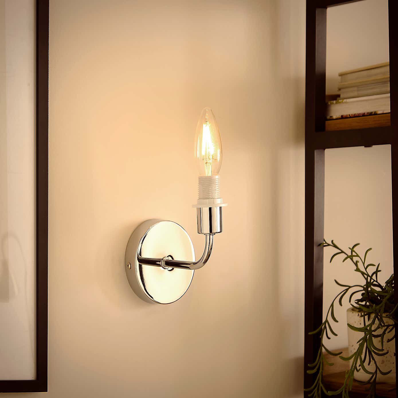 Carousel zoom image position 2 of 6