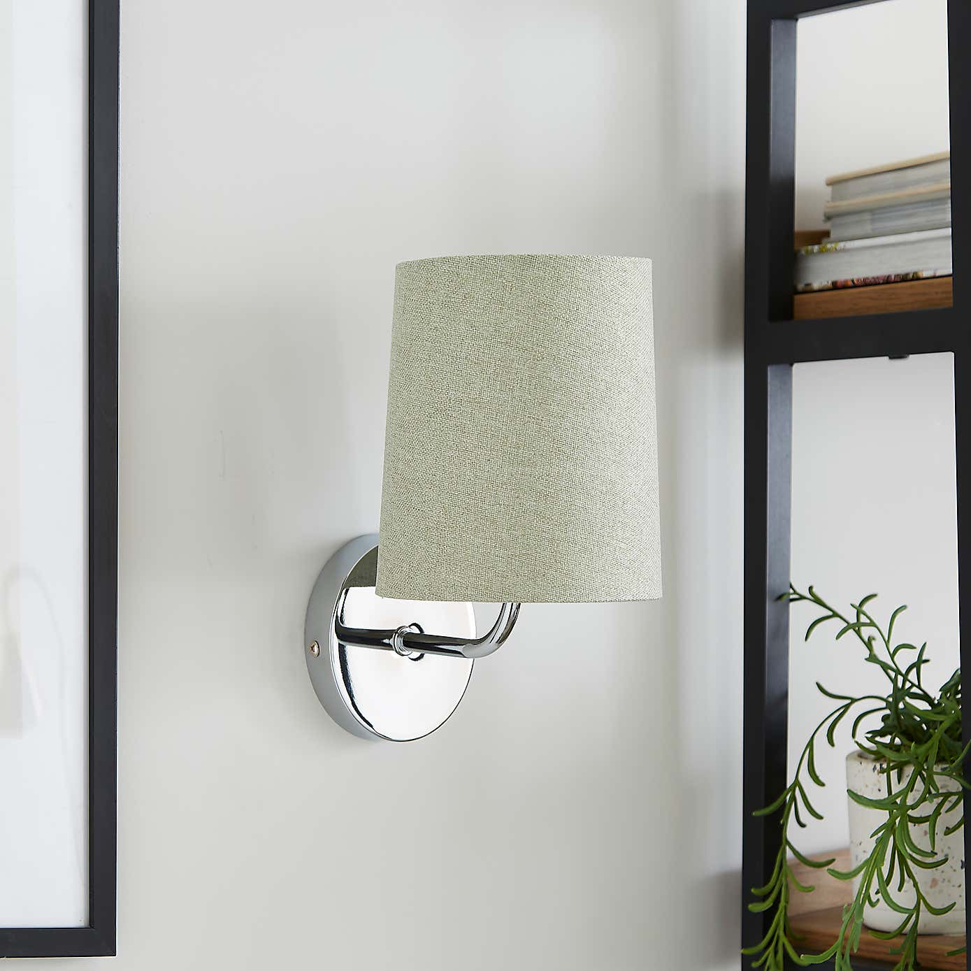 Carousel zoom image position 3 of 6