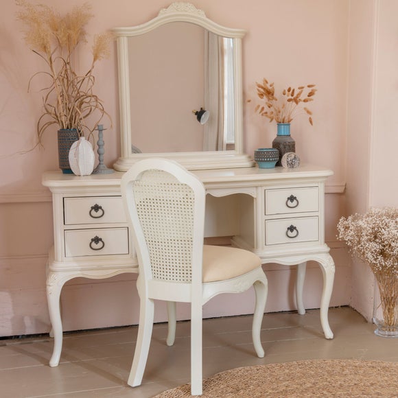 View Willis And Gambier Dressing Table View Willis And Gambier Dressing Table