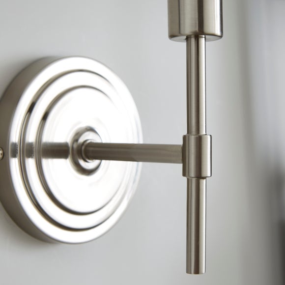 Carousel navigation image position 4 of 6