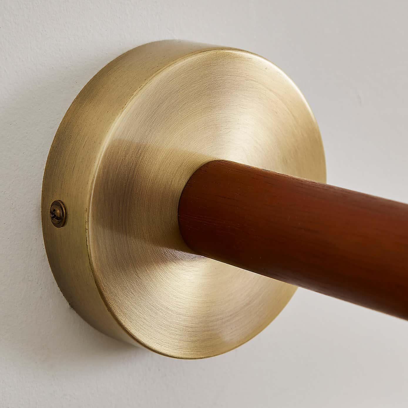 Carousel zoom image position 3 of 6