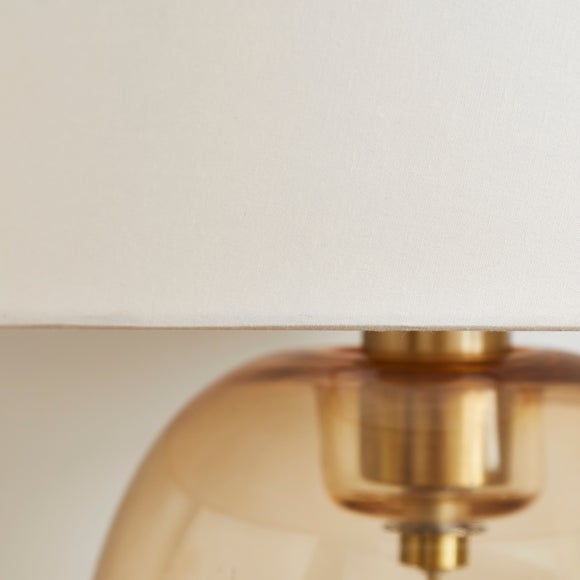 Carousel navigation image position 3 of 6