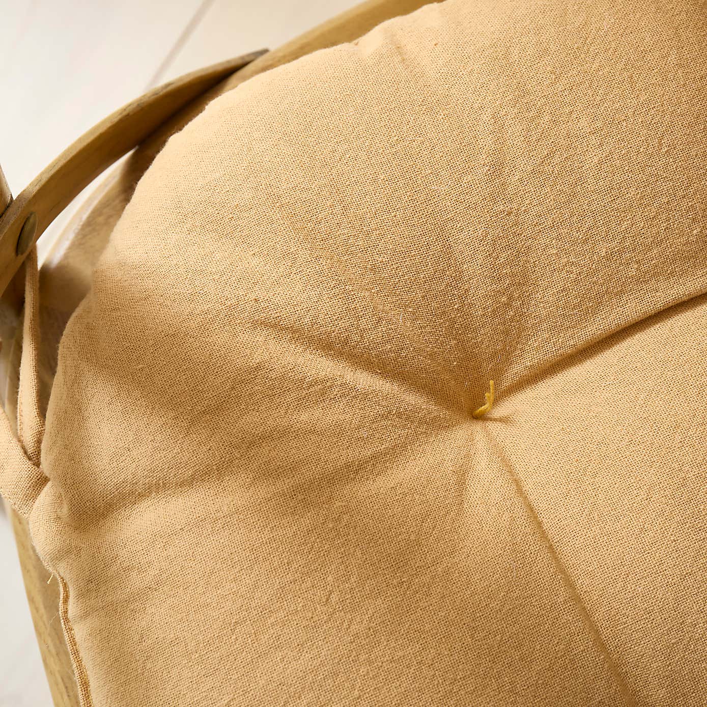 Carousel zoom image position 2 of 3