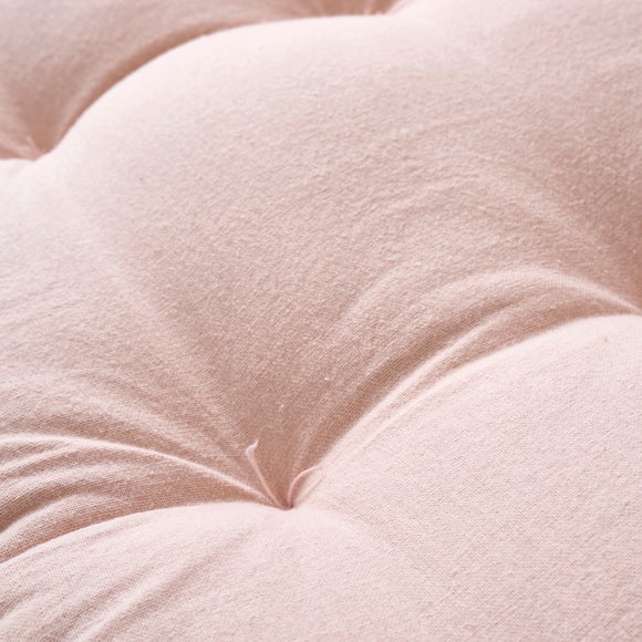 Carousel navigation image position 4 of 6