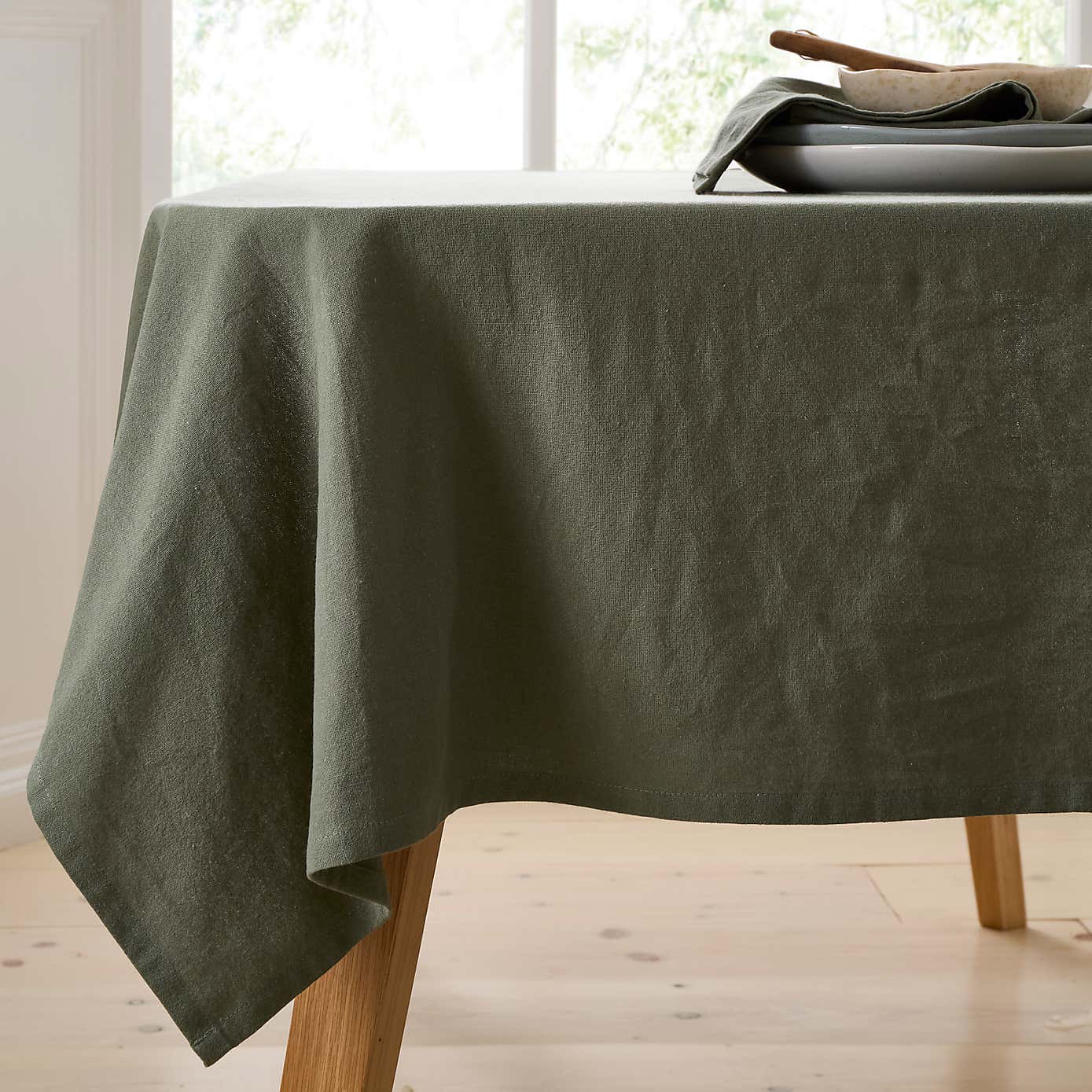 Carousel zoom image position 2 of 5