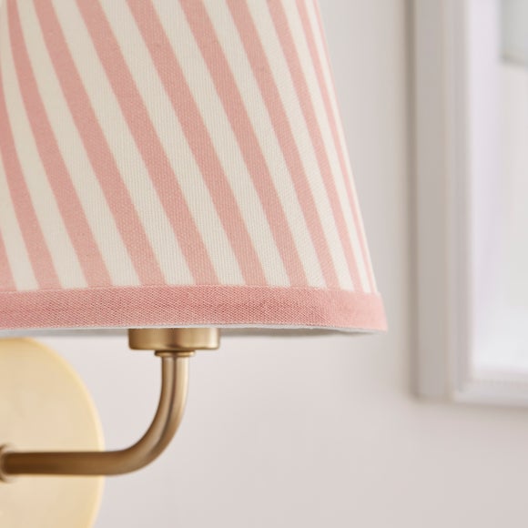 Carousel navigation image position 3 of 4