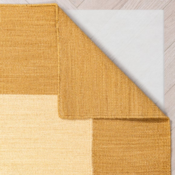 Carousel navigation image position 3 of 6