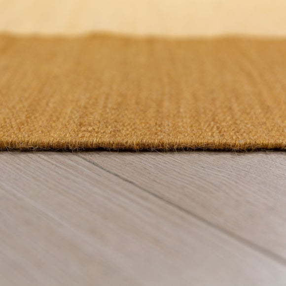 Carousel navigation image position 4 of 6