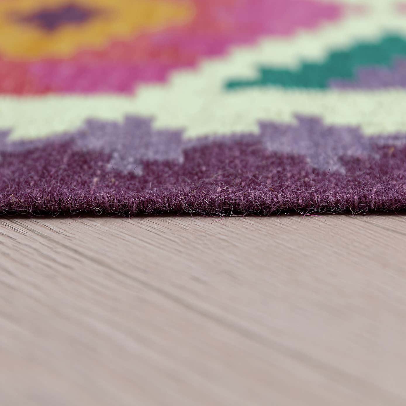 Carousel zoom image position 3 of 5