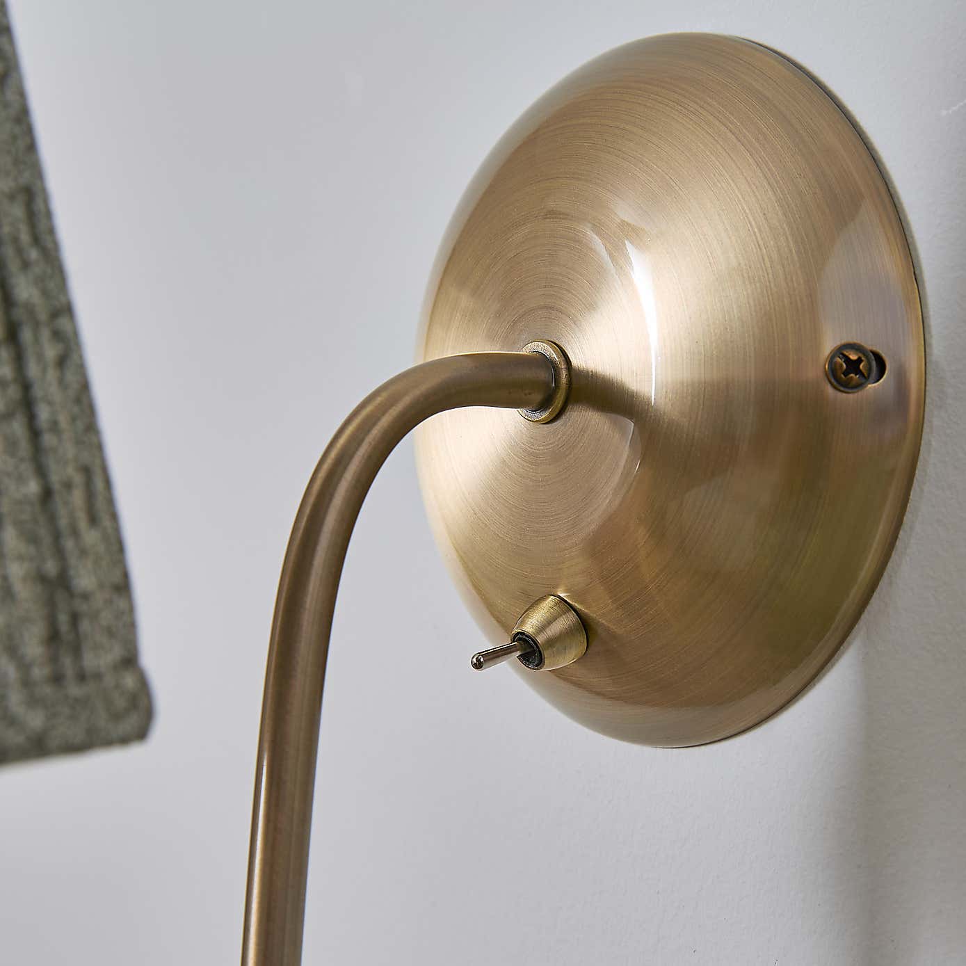 Carousel zoom image position 4 of 6