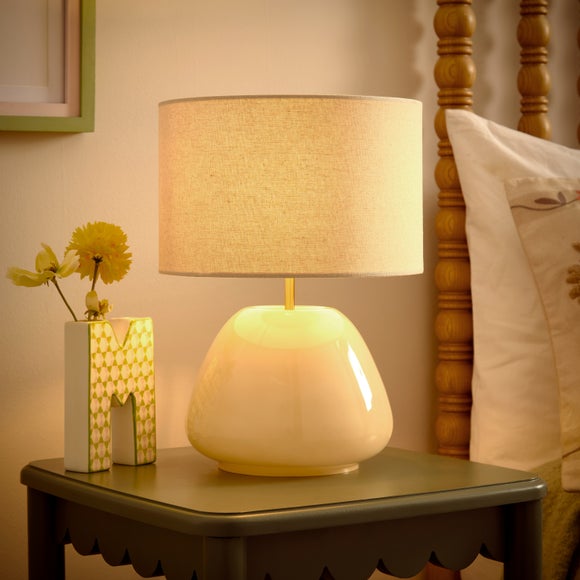 Carousel navigation image position 2 of 6