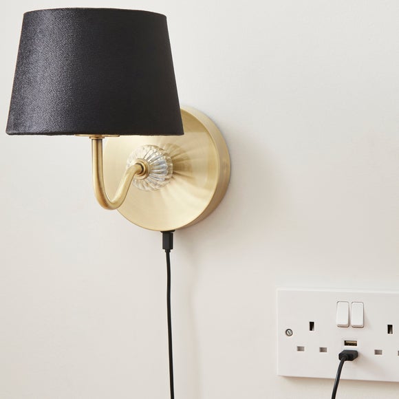 Carousel navigation image position 4 of 9