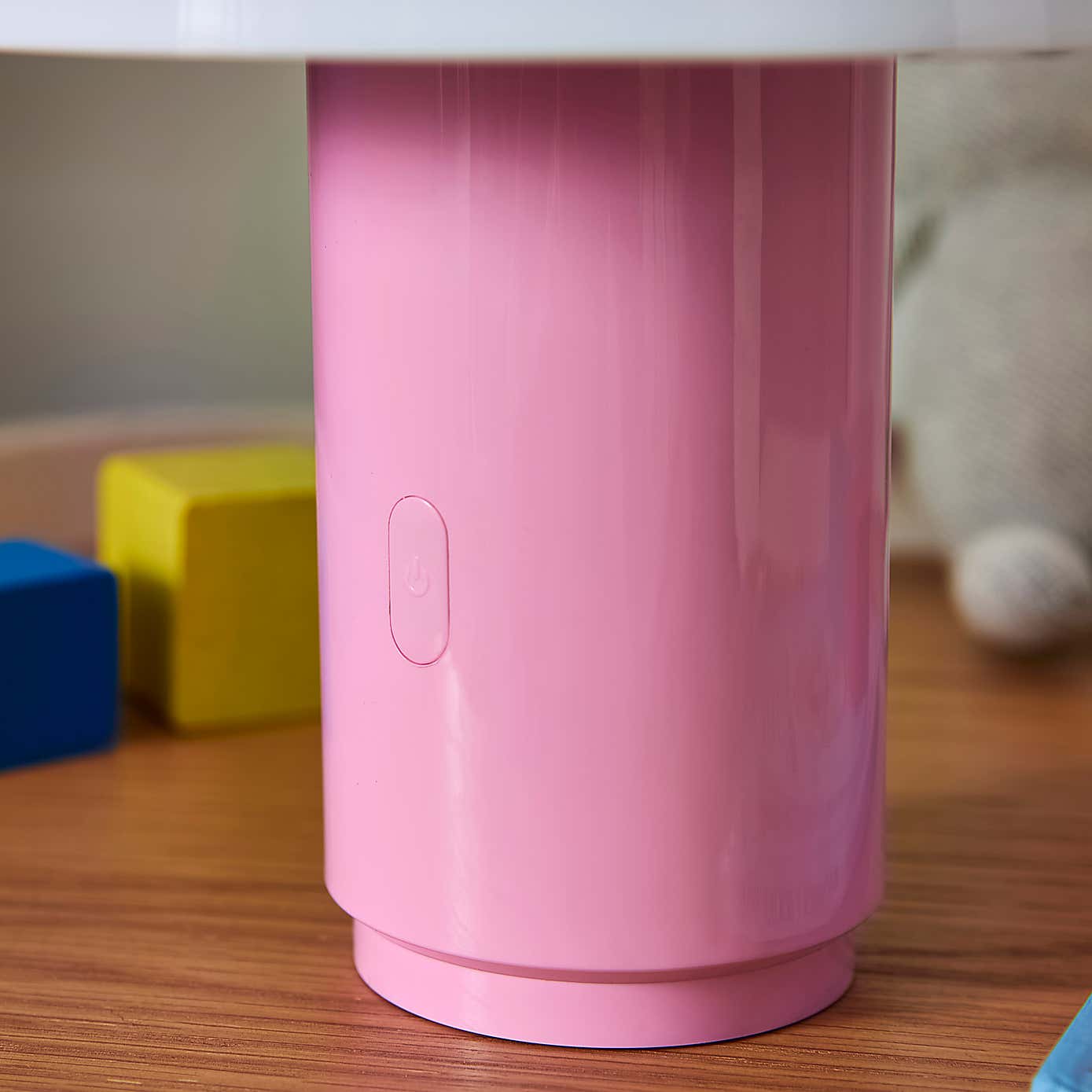 Carousel zoom image position 3 of 5