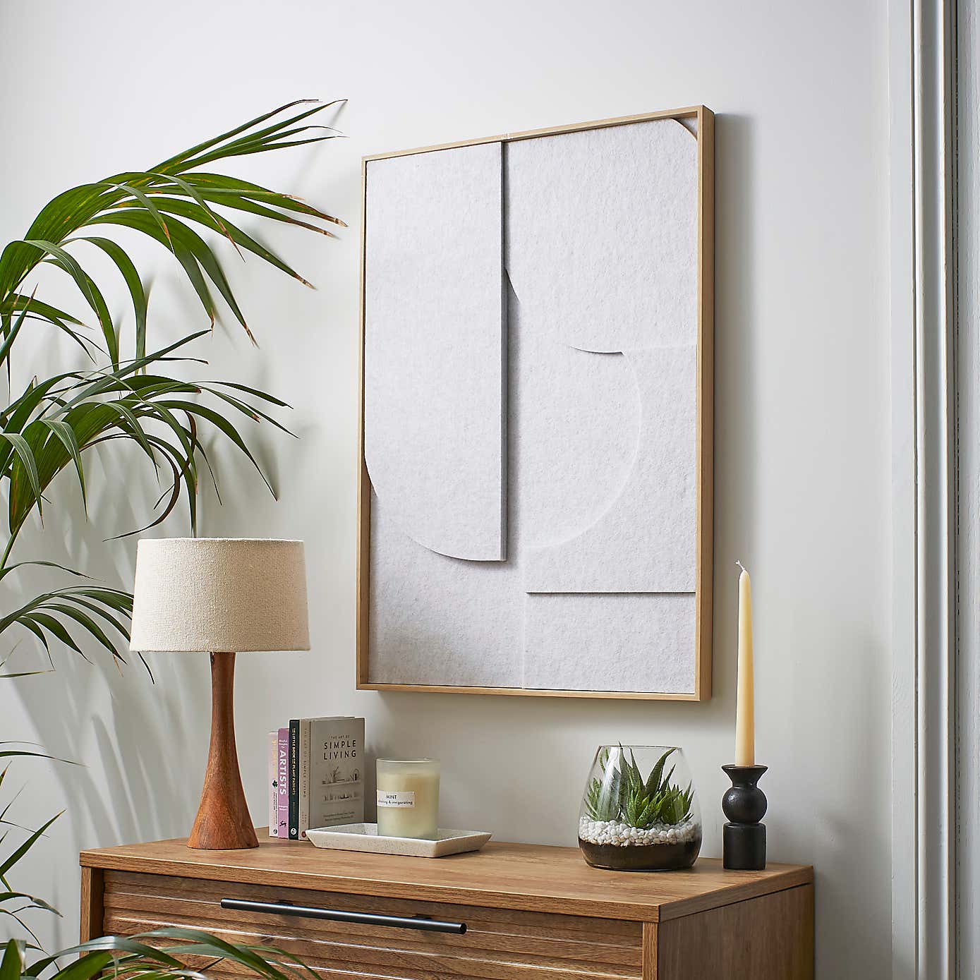 Carousel zoom image position 1 of 3