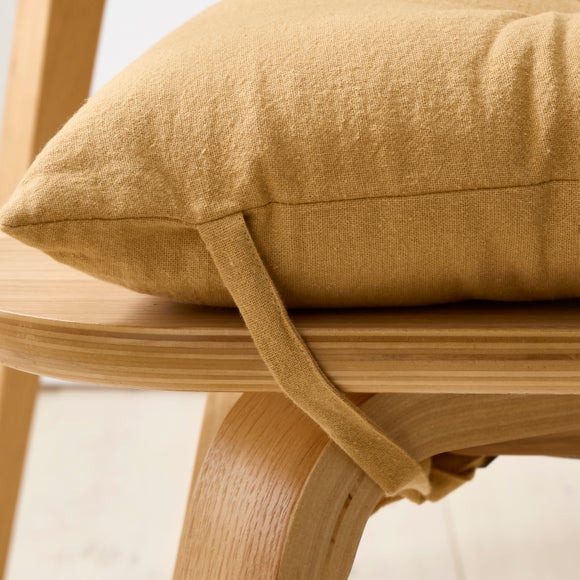 Carousel navigation image position 3 of 5