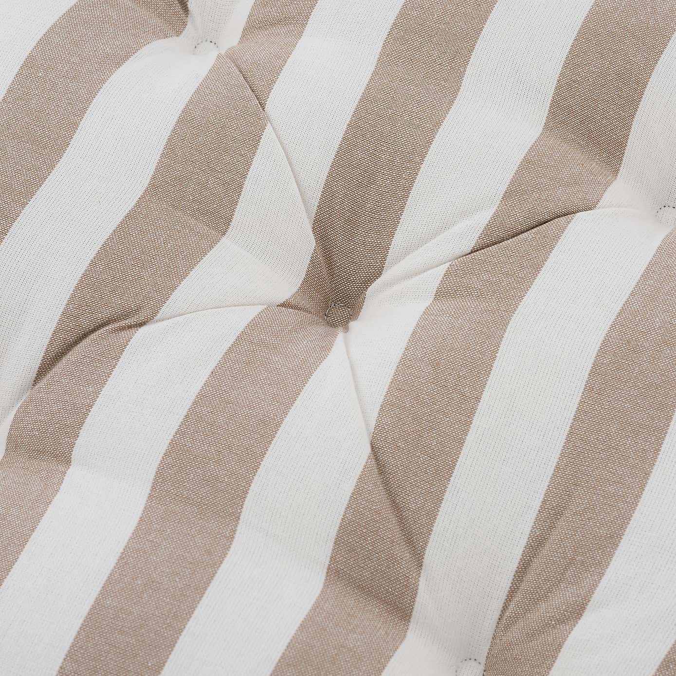 Carousel zoom image position 4 of 7