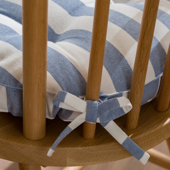 Carousel navigation image position 2 of 7