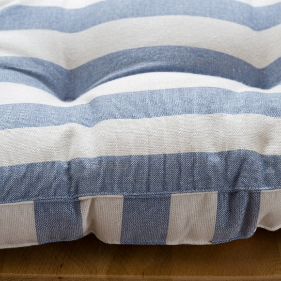 Carousel navigation image position 3 of 7