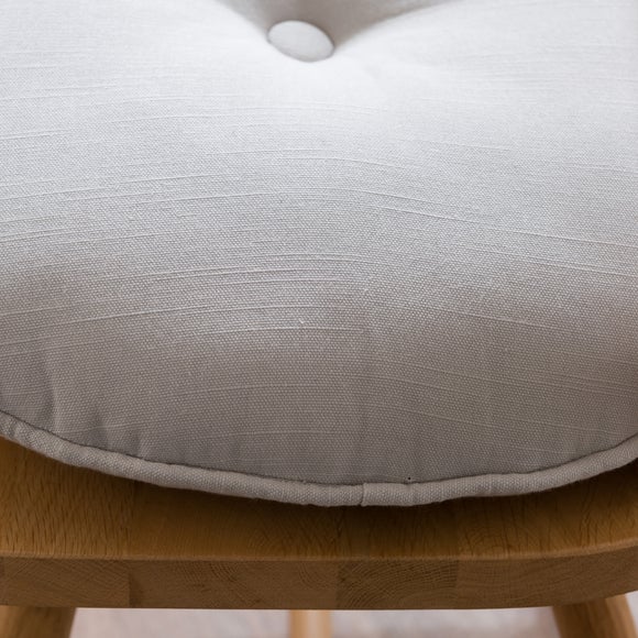 Carousel navigation image position 2 of 6