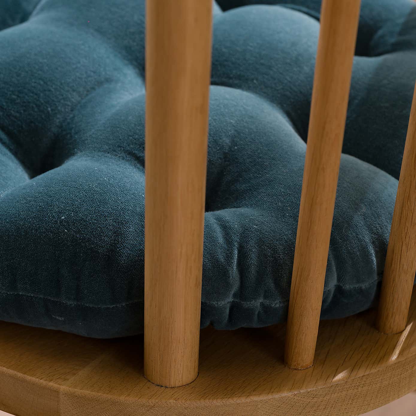 Carousel zoom image position 2 of 4