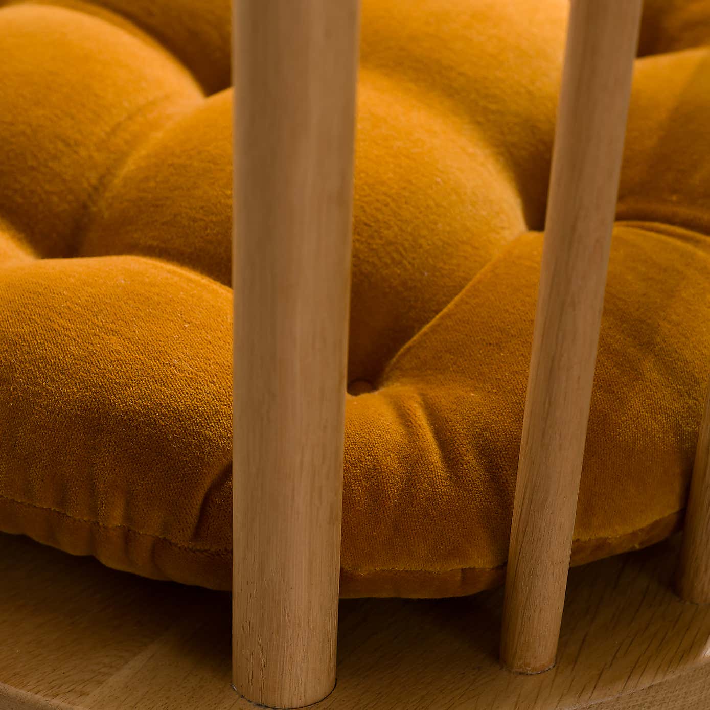 Carousel zoom image position 2 of 4