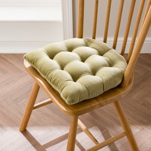 Clara Round Back Velvet Seat Pad
