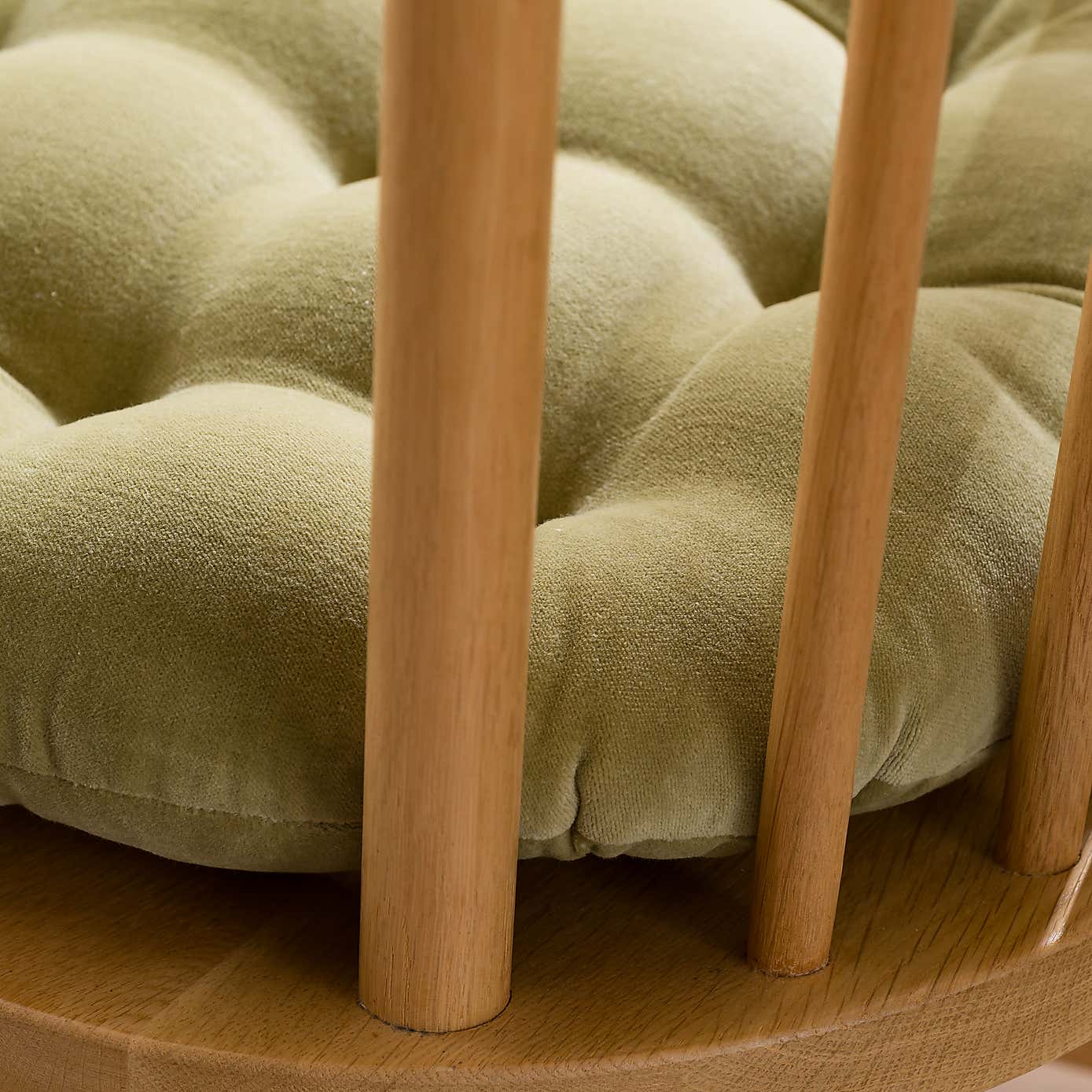 Carousel zoom image position 2 of 4