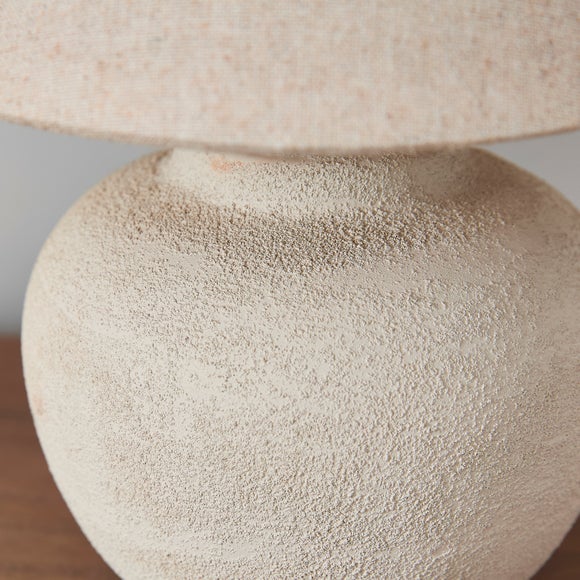 Carousel navigation image position 3 of 6