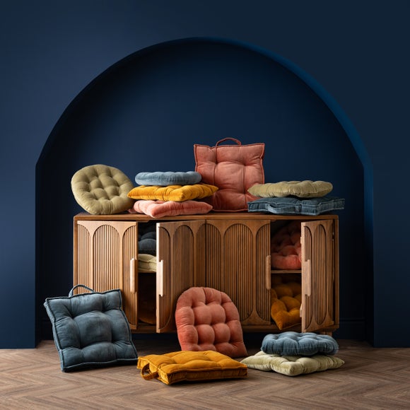 Carousel navigation image position 5 of 5