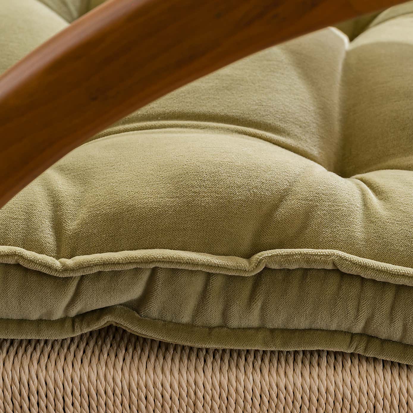 Carousel zoom image position 4 of 5