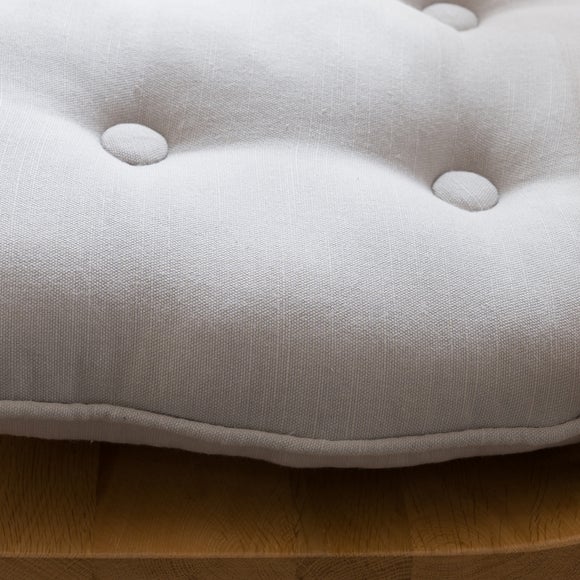 Carousel navigation image position 2 of 6