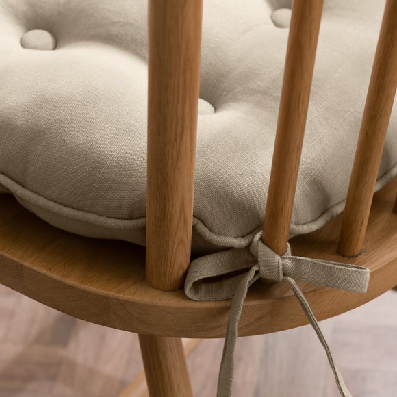 Carousel navigation image position 3 of 6