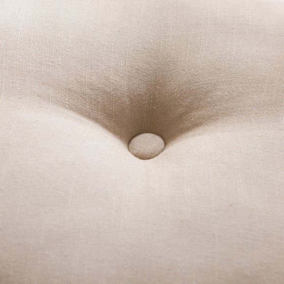 Carousel navigation image position 3 of 6