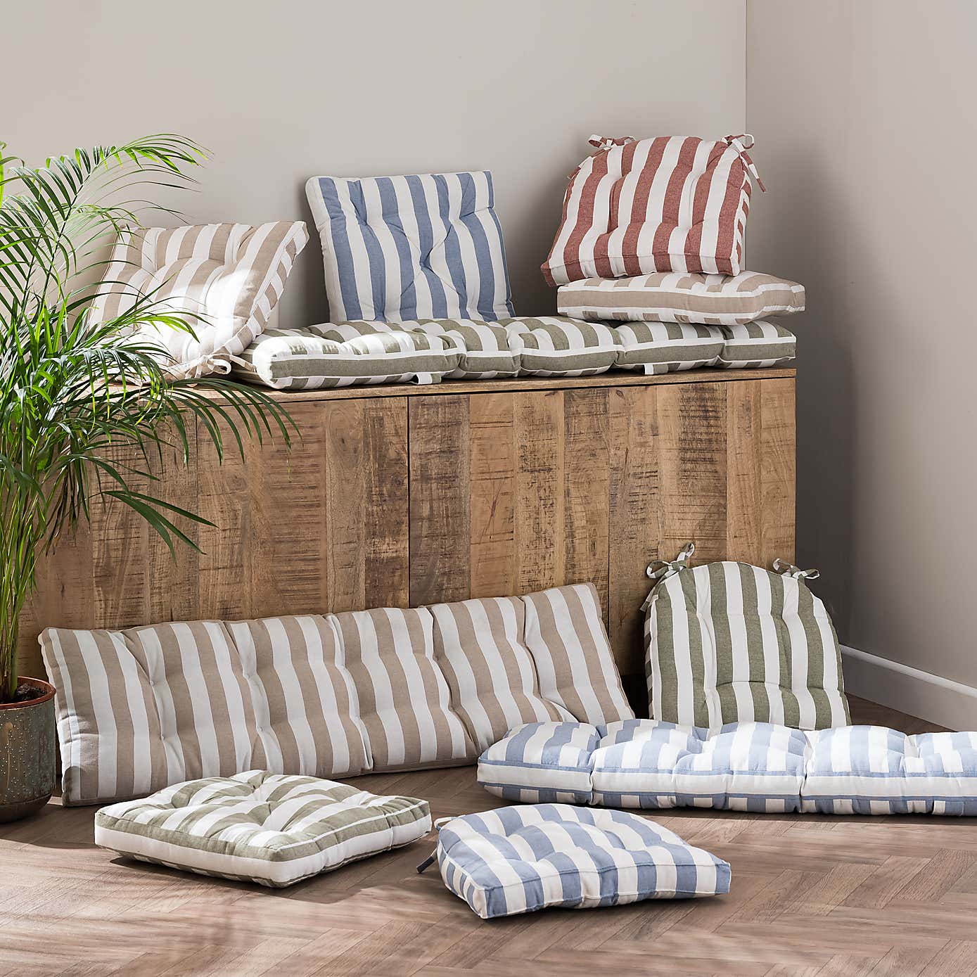 Carousel zoom image position 5 of 5