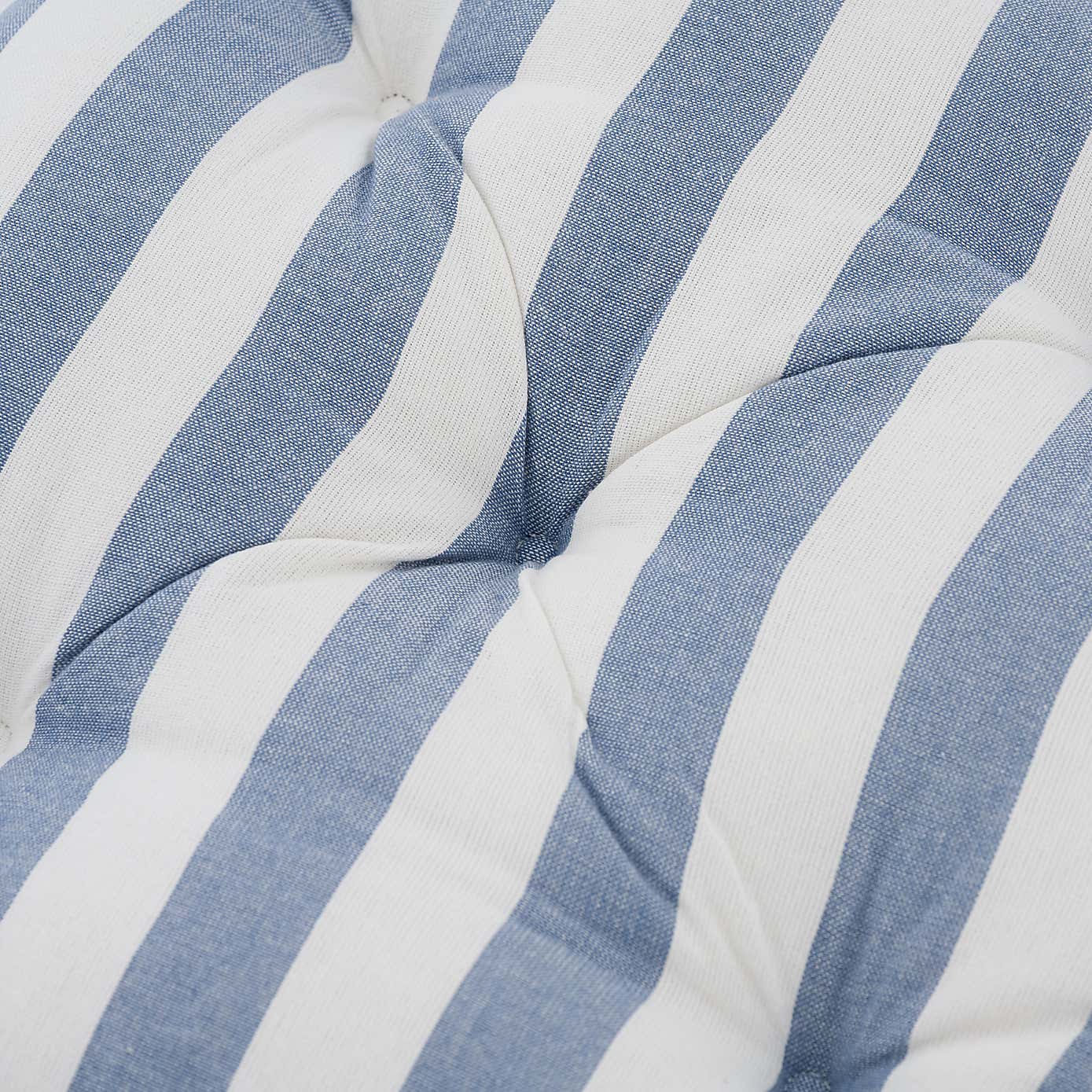 Carousel zoom image position 4 of 7