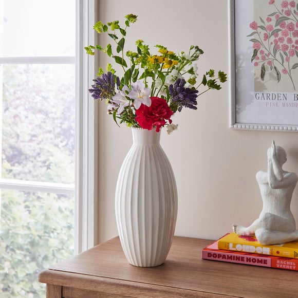 Ceramic Ribbed Vase with Beaded Edge