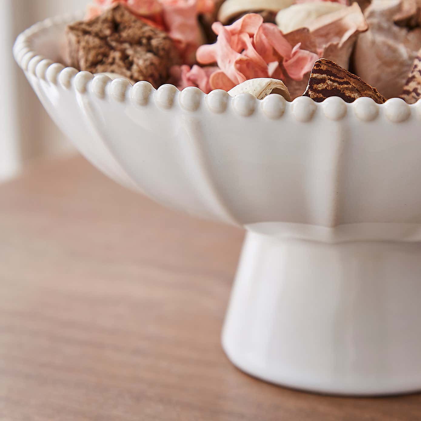 Carousel zoom image position 2 of 3