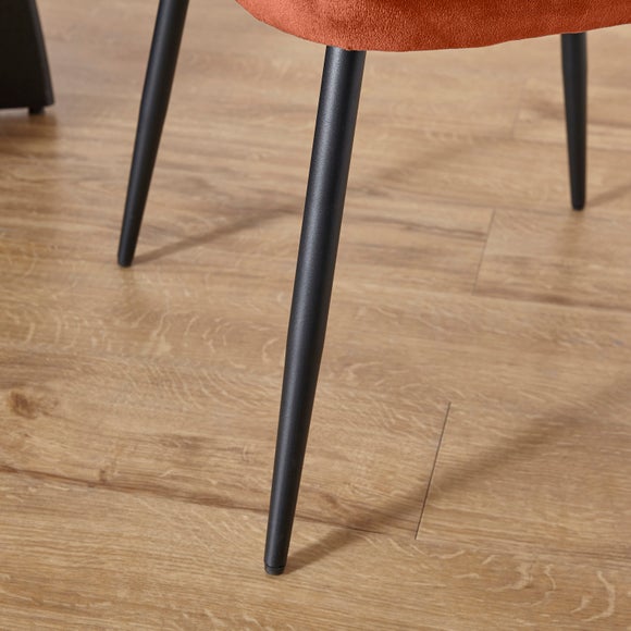 Carousel navigation image position 3 of 7