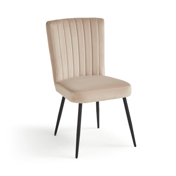 Carousel navigation image position 6 of 9