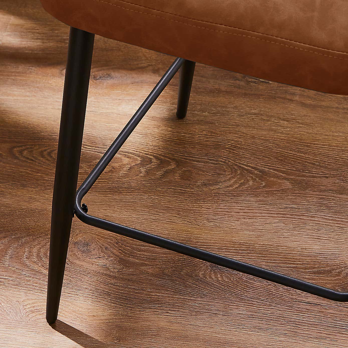 Carousel zoom image position 4 of 7