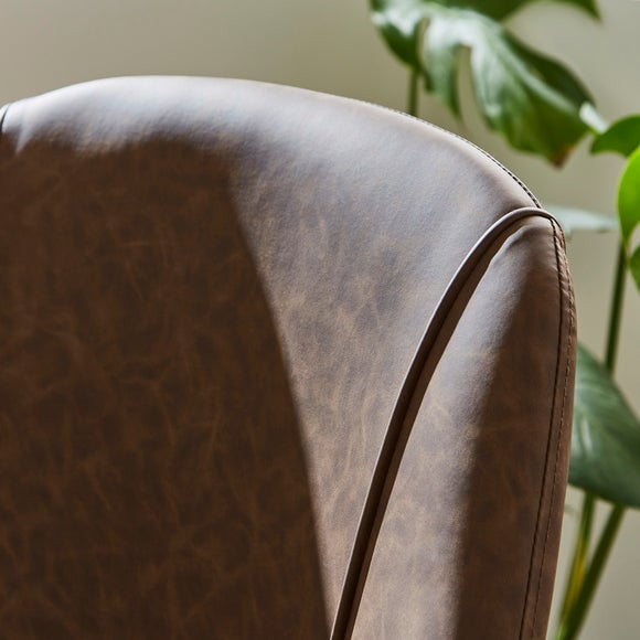 Carousel navigation image position 3 of 8