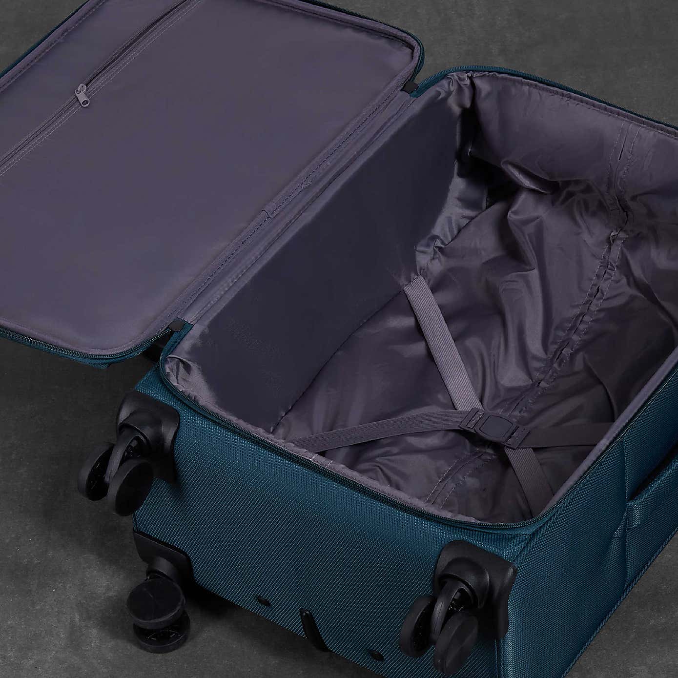 Carousel zoom image position 4 of 5