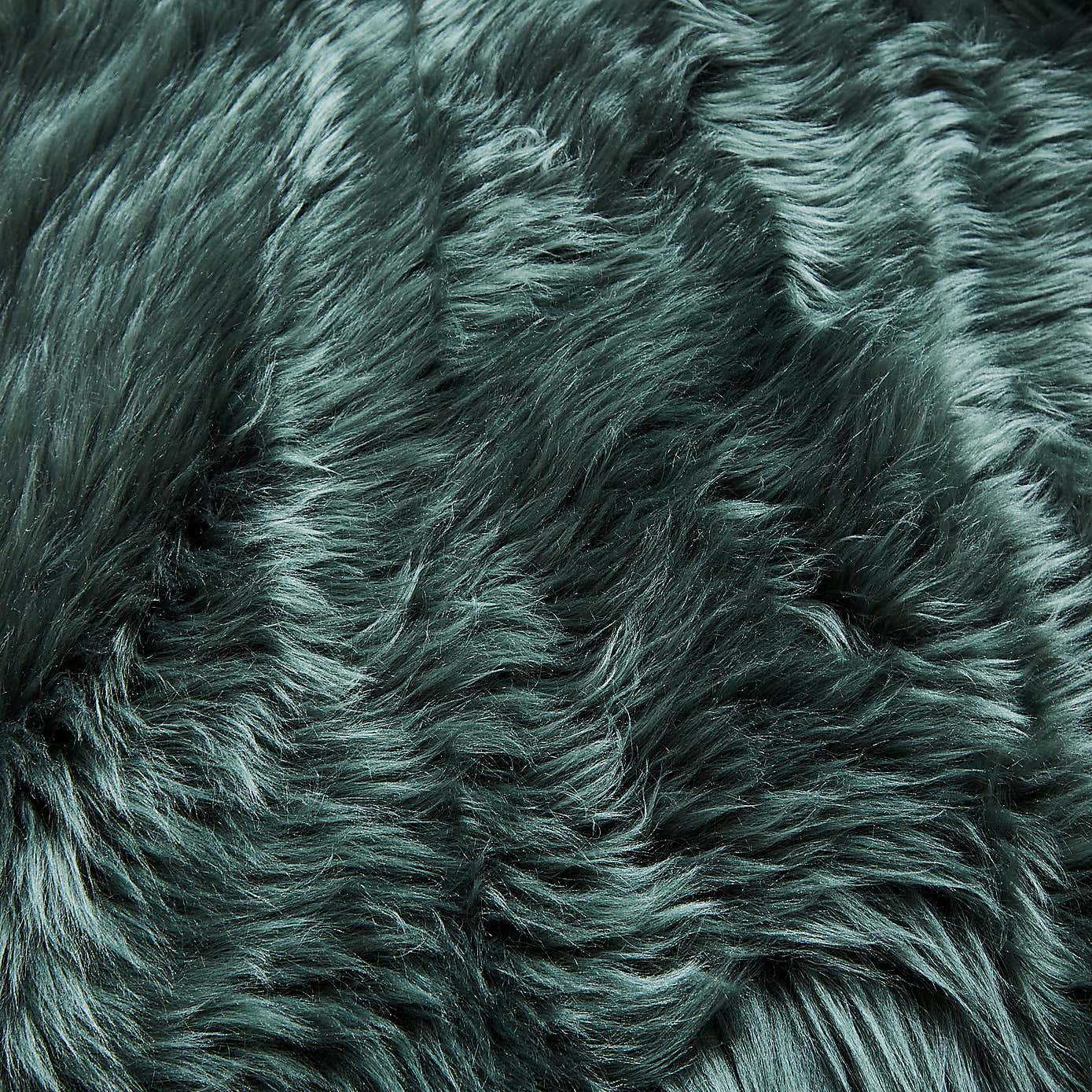 Carousel zoom image position 2 of 5