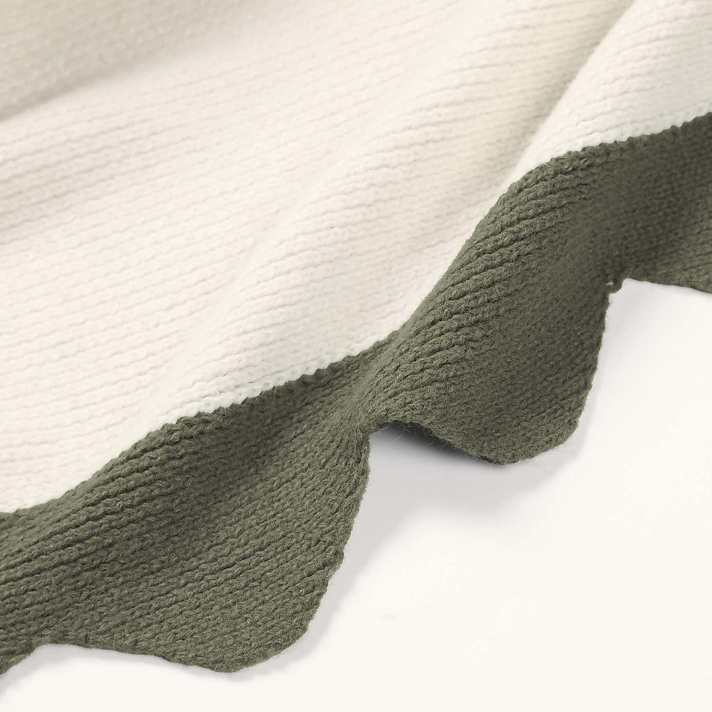 Carousel zoom image position 5 of 5