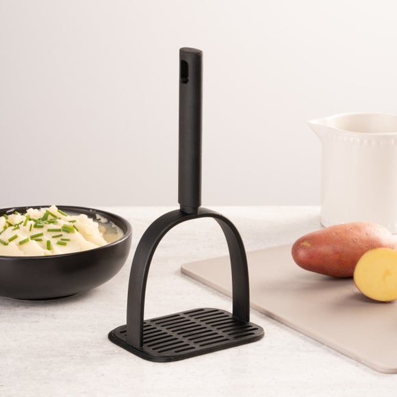 Handy Kitchen Masher with Scraper